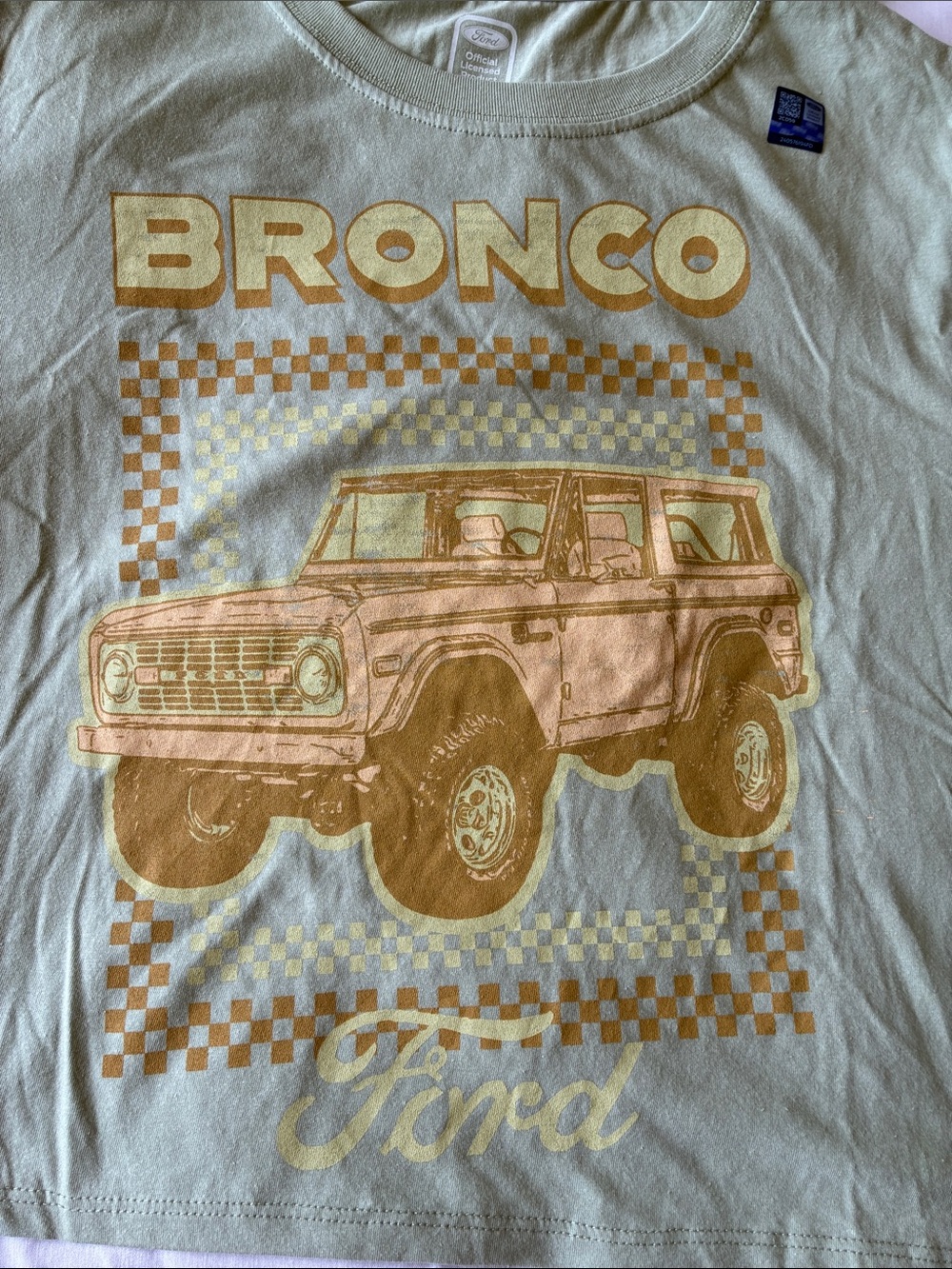 Ford Short-Sleeve Tee with Bronco Graphic - mint green